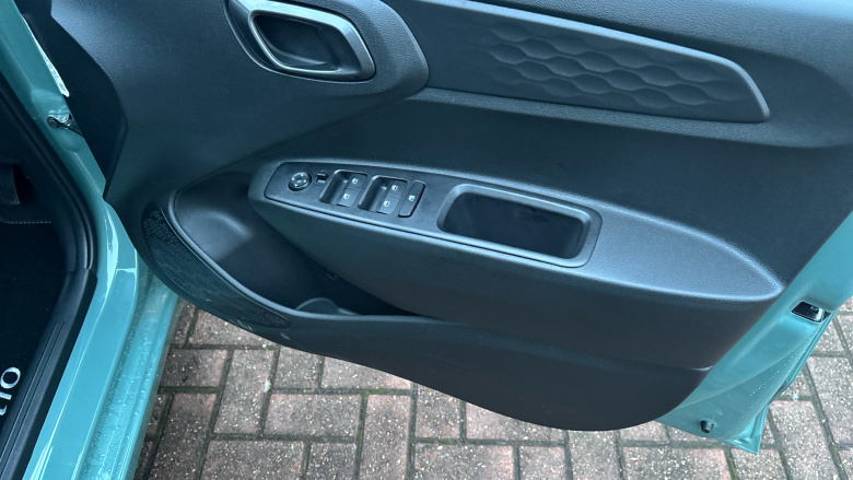 Hyundai i10 1.0 [63] Advance 5dr Auto [Nav] Petrol Hatchback